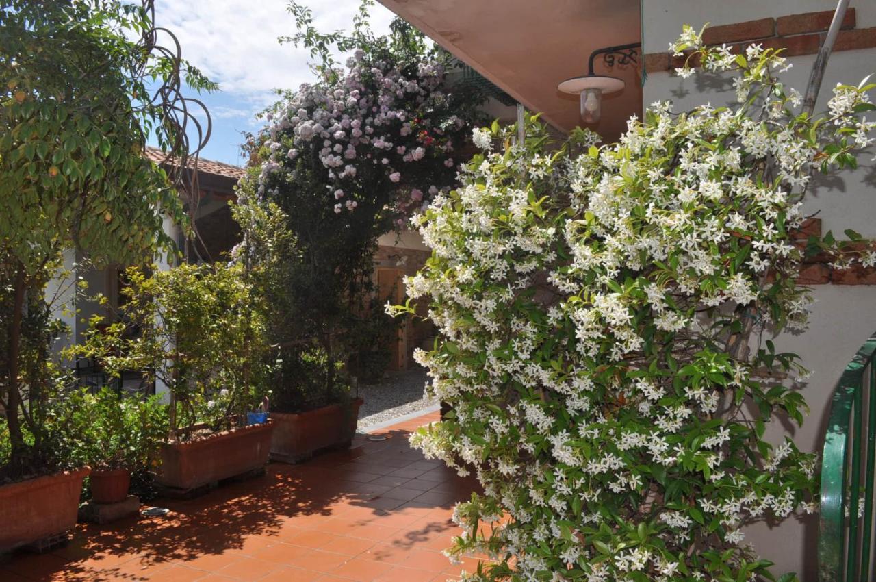 A Marina Apartment Monforte San Giorgio Marina Bagian luar foto