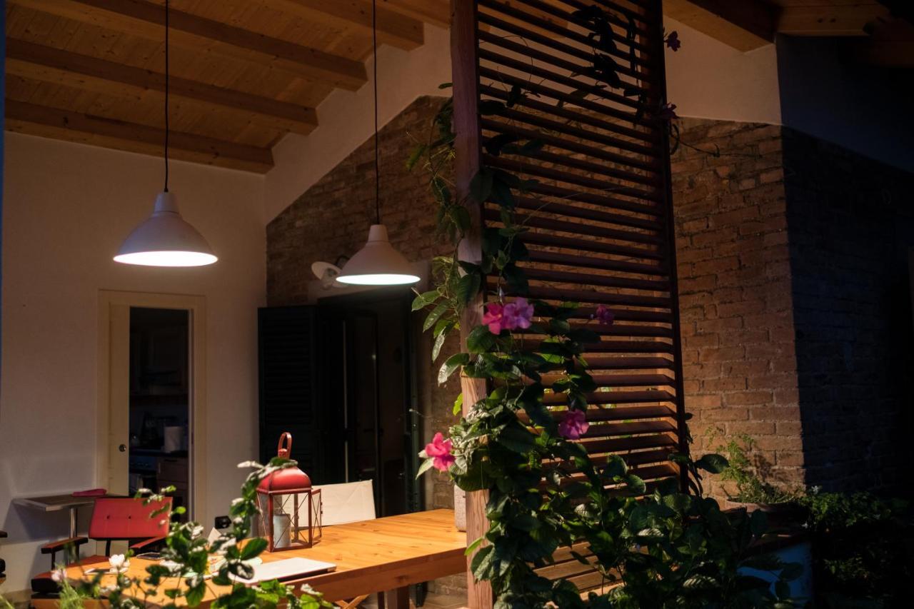 A Marina Apartment Monforte San Giorgio Marina Bagian luar foto
